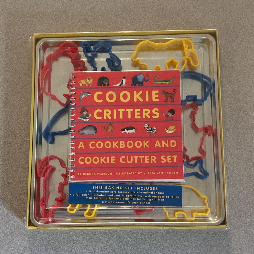 Cookie Critters Kids' Cookie Cutter Set and Cookbook - Red/Blue/Yellow